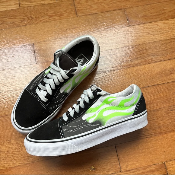 Womens Green Flamed Vans Old Skool Low Tops - Picture 3 of 9